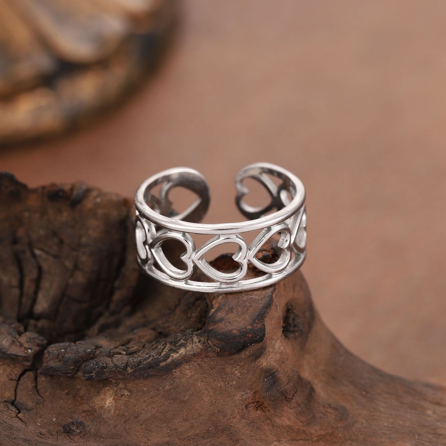 Bague ouverte ajustable en forme de cœur creux